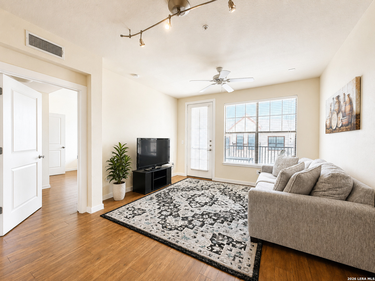 7342 Oak Manor Drive San Antonio TX 78229