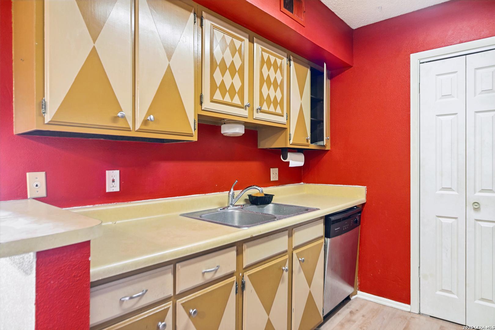1819 Babcock Road San Antonio TX 78229