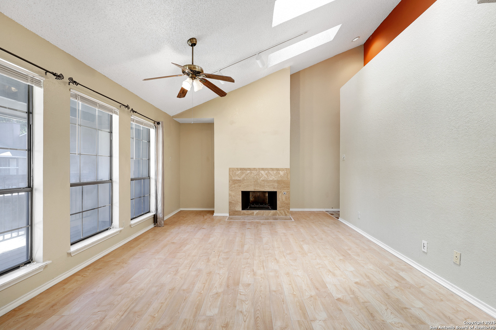 8633 Datapoint San Antonio TX 78229