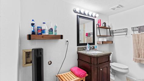2300 Nacogdoches San Antonio TX 78209