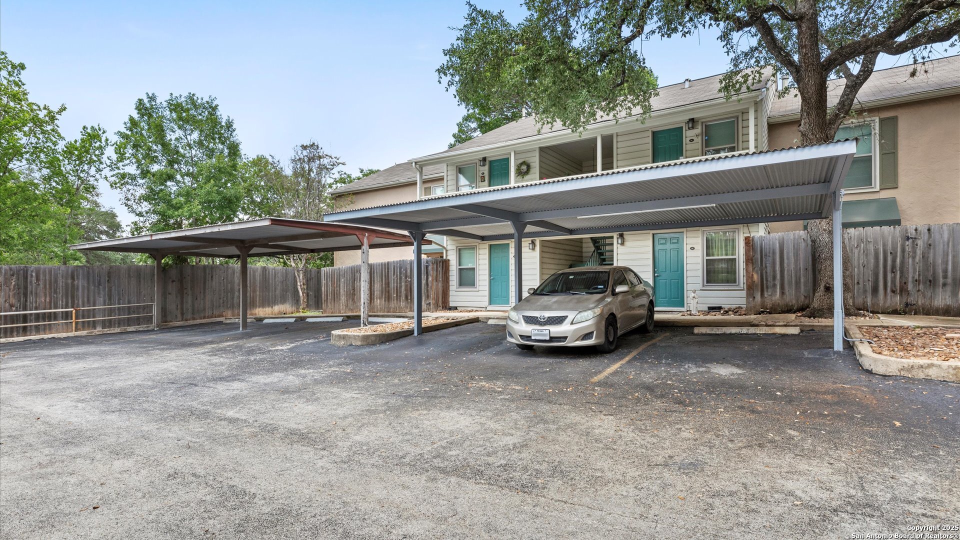 2300 Nacogdoches San Antonio TX 78209
