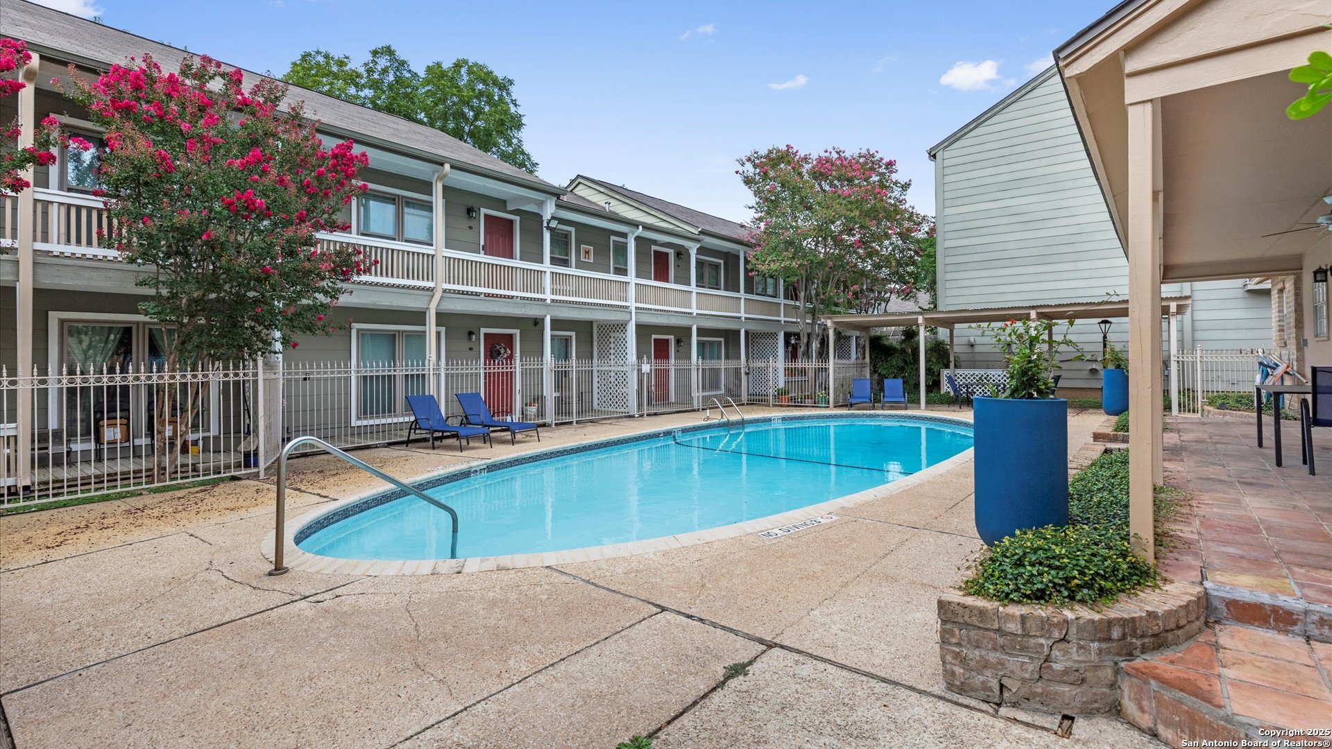 2300 Nacogdoches San Antonio TX 78209