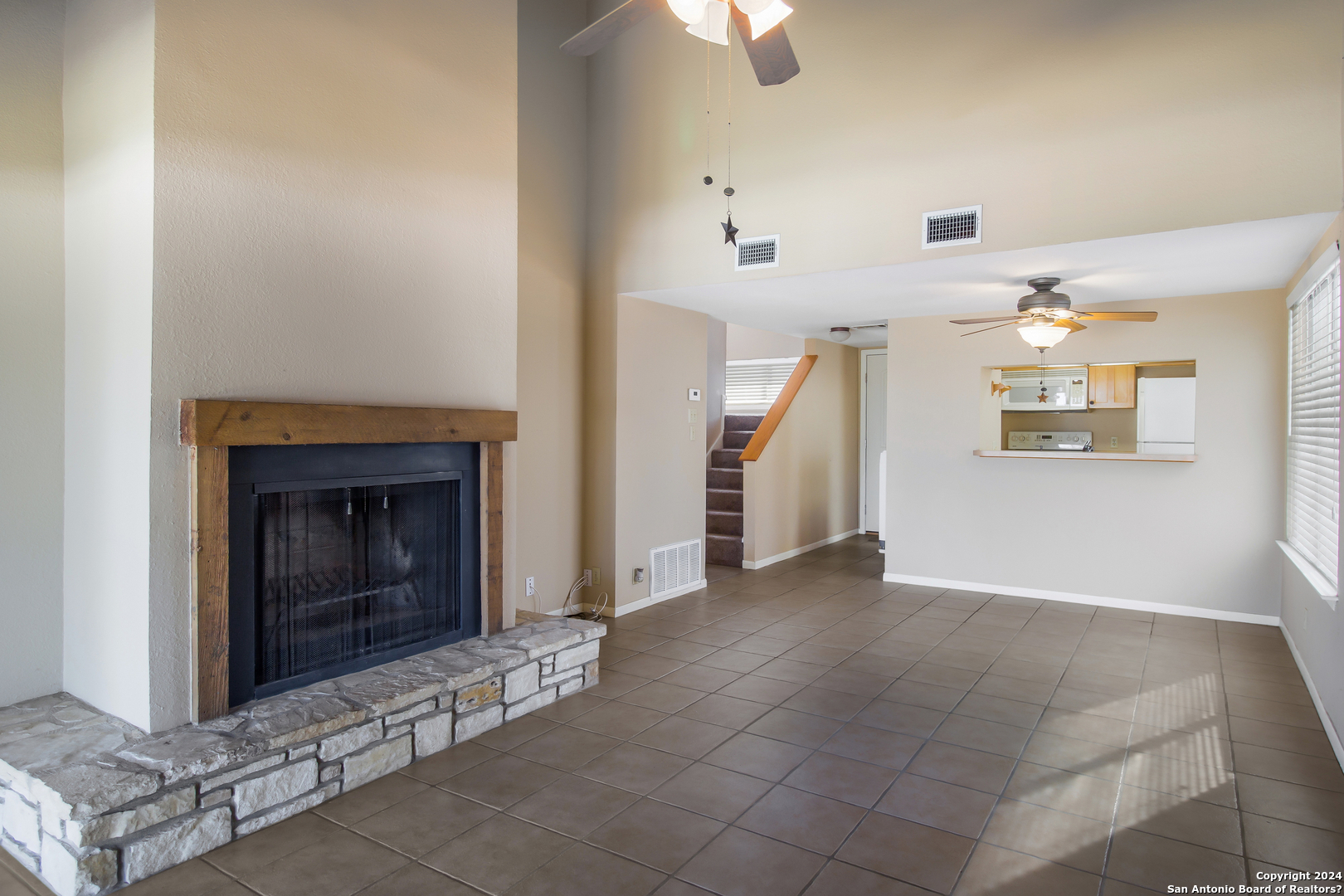 1101 Parkview Drive Canyon Lake TX 78133