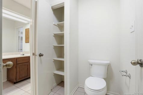 7738 Chambers San Antonio TX 78229
