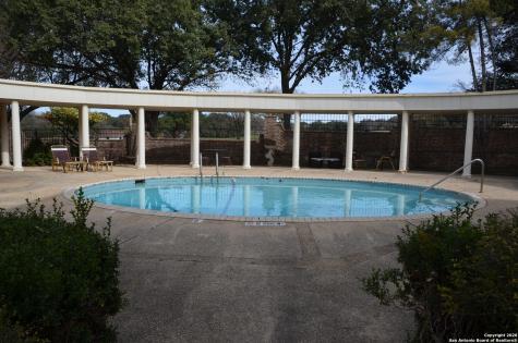 1819 Babcock San Antonio TX 78229