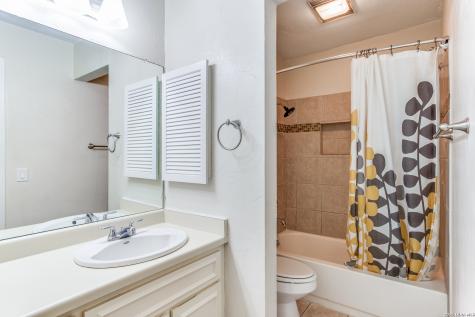 165 W Rampart San Antonio TX 78216