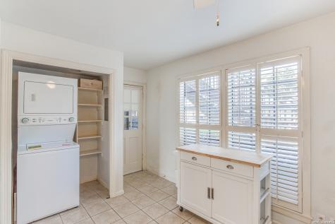 165 W Rampart San Antonio TX 78216