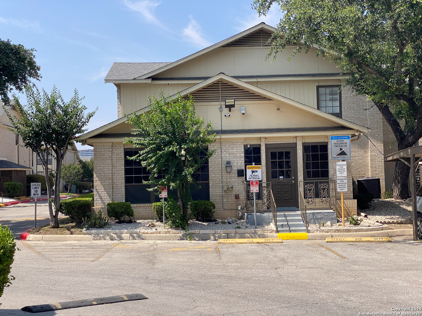 165 W Rampart San Antonio TX 78216