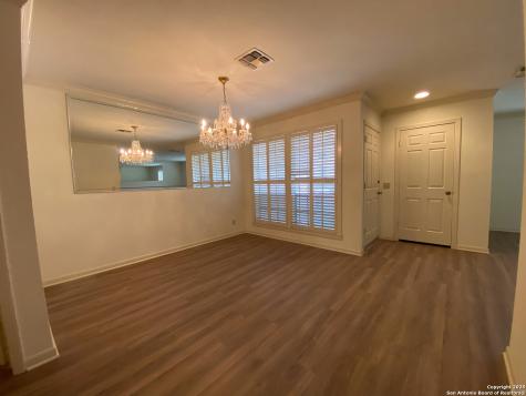 165 W Rampart San Antonio TX 78216
