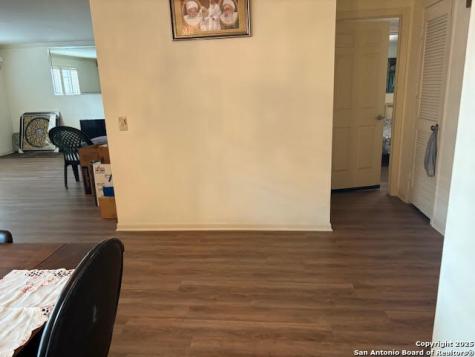 165 W Rampart San Antonio TX 78216