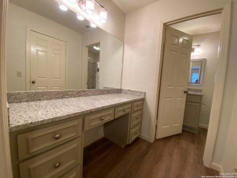 165 W Rampart San Antonio TX 78216