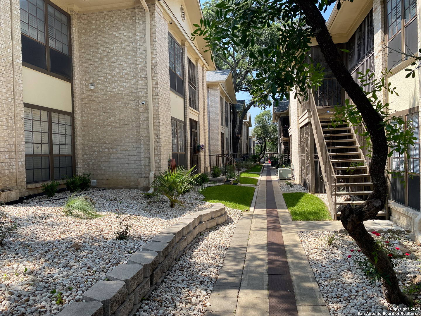 165 W Rampart San Antonio TX 78216