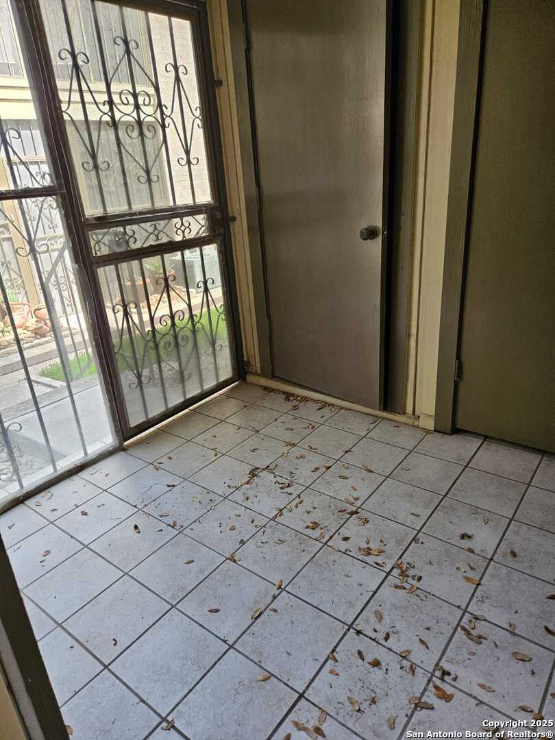 165 W Rampart San Antonio TX 78216