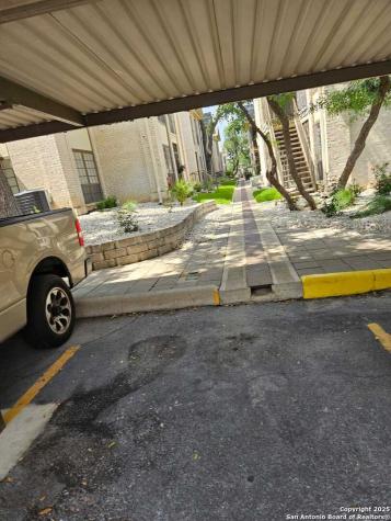 165 W Rampart San Antonio TX 78216