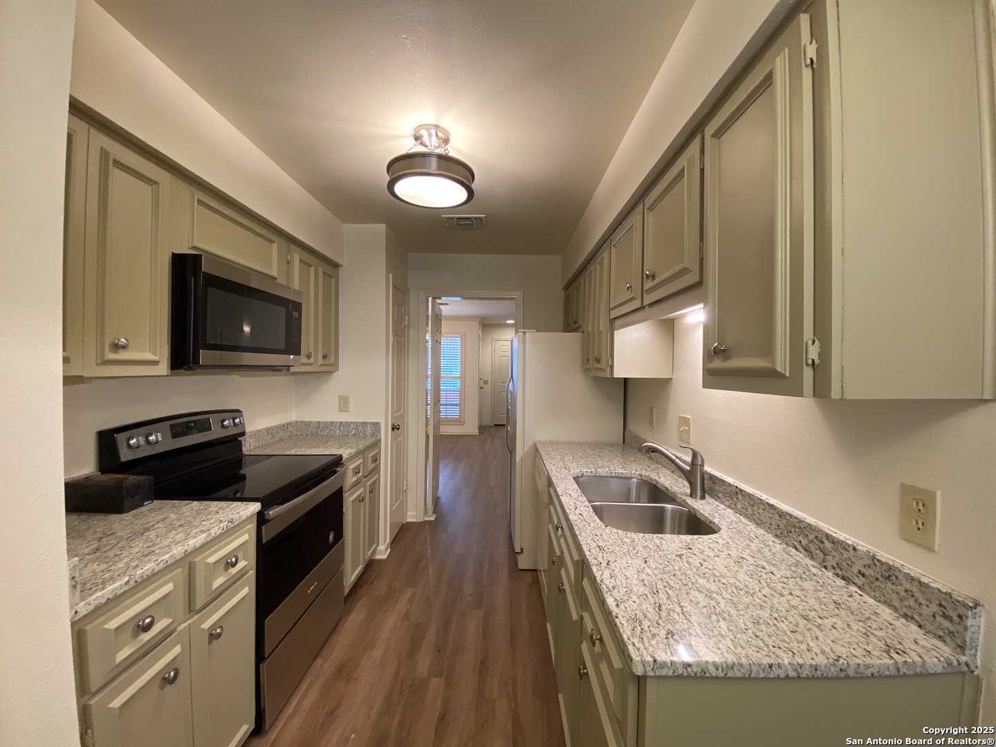 165 W Rampart San Antonio TX 78216