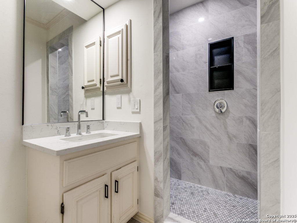 8000 Donore Place San Antonio TX 78229
