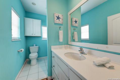 2525 S 11th Port Aransas TX 78373