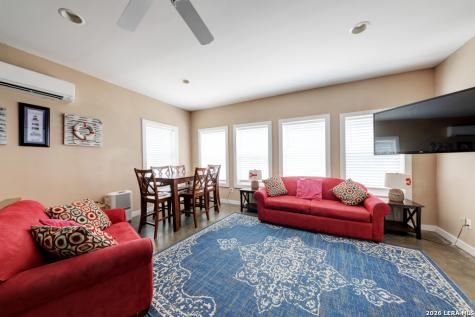 2525 S 11th Port Aransas TX 78373