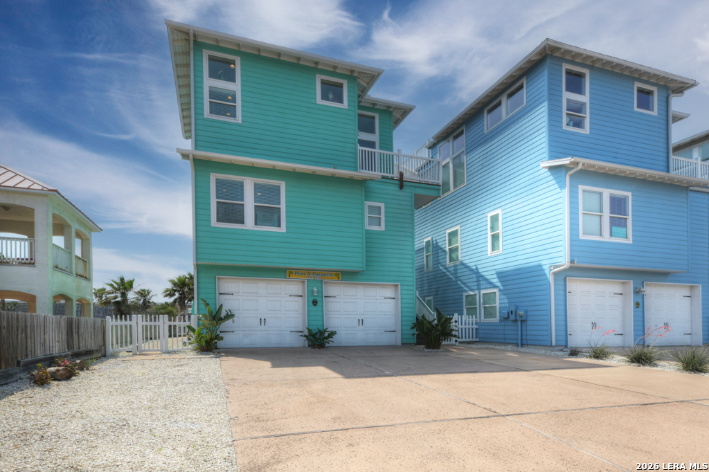 2525 S 11th Port Aransas TX 78373