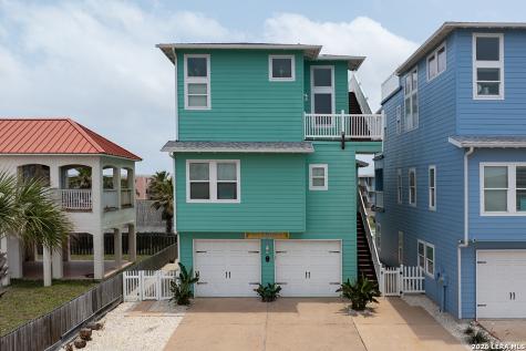 2525 S 11th Port Aransas TX 78373