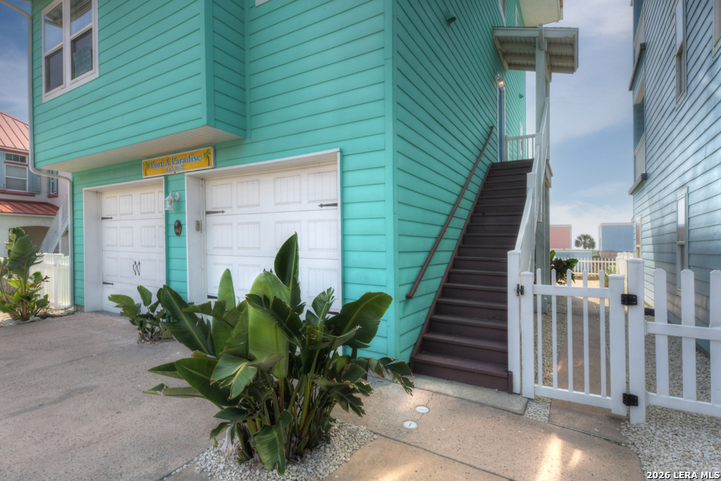2525 S 11th Port Aransas TX 78373