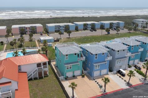 2525 S 11th Port Aransas TX 78373