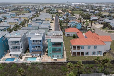 2525 S 11th Port Aransas TX 78373