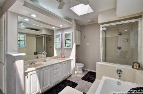 8633 Datapoint San Antonio TX 78229