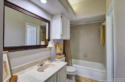 8633 Datapoint San Antonio TX 78229