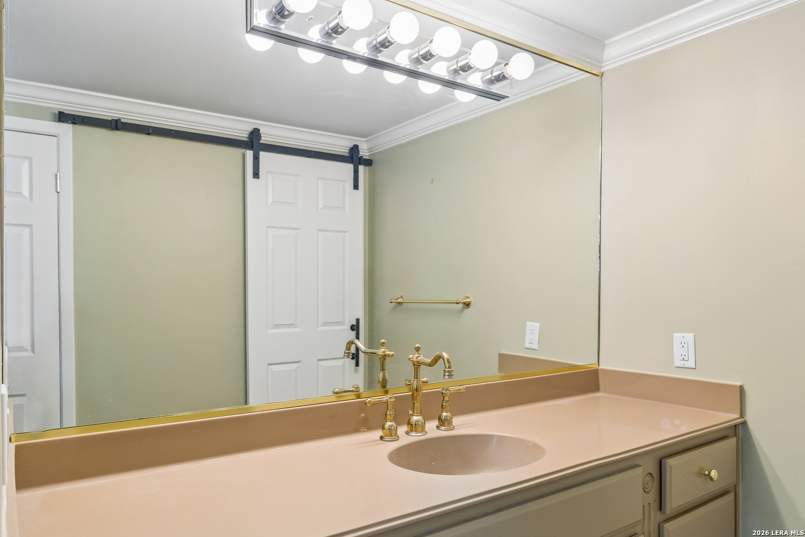 3678 Hidden Drive San Antonio TX 78217