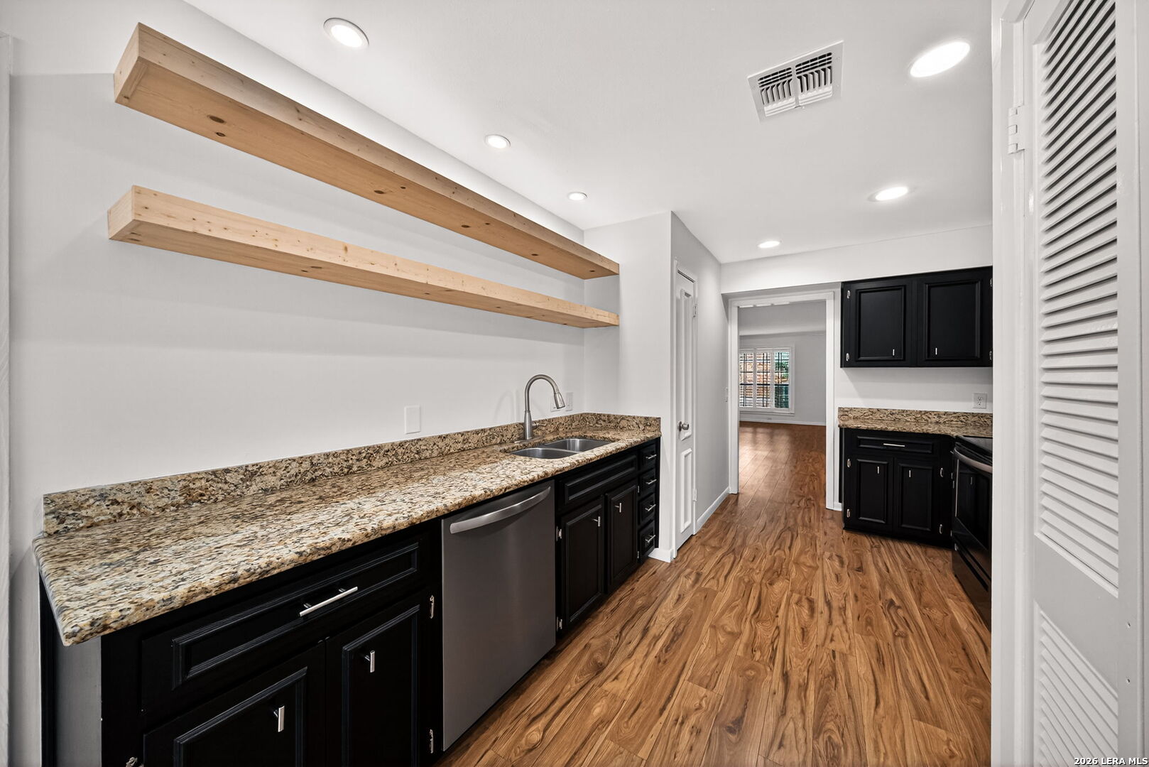 7926 Broadway San Antonio TX 78209