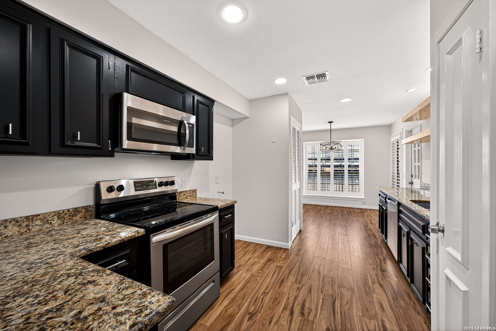7926 Broadway San Antonio TX 78209