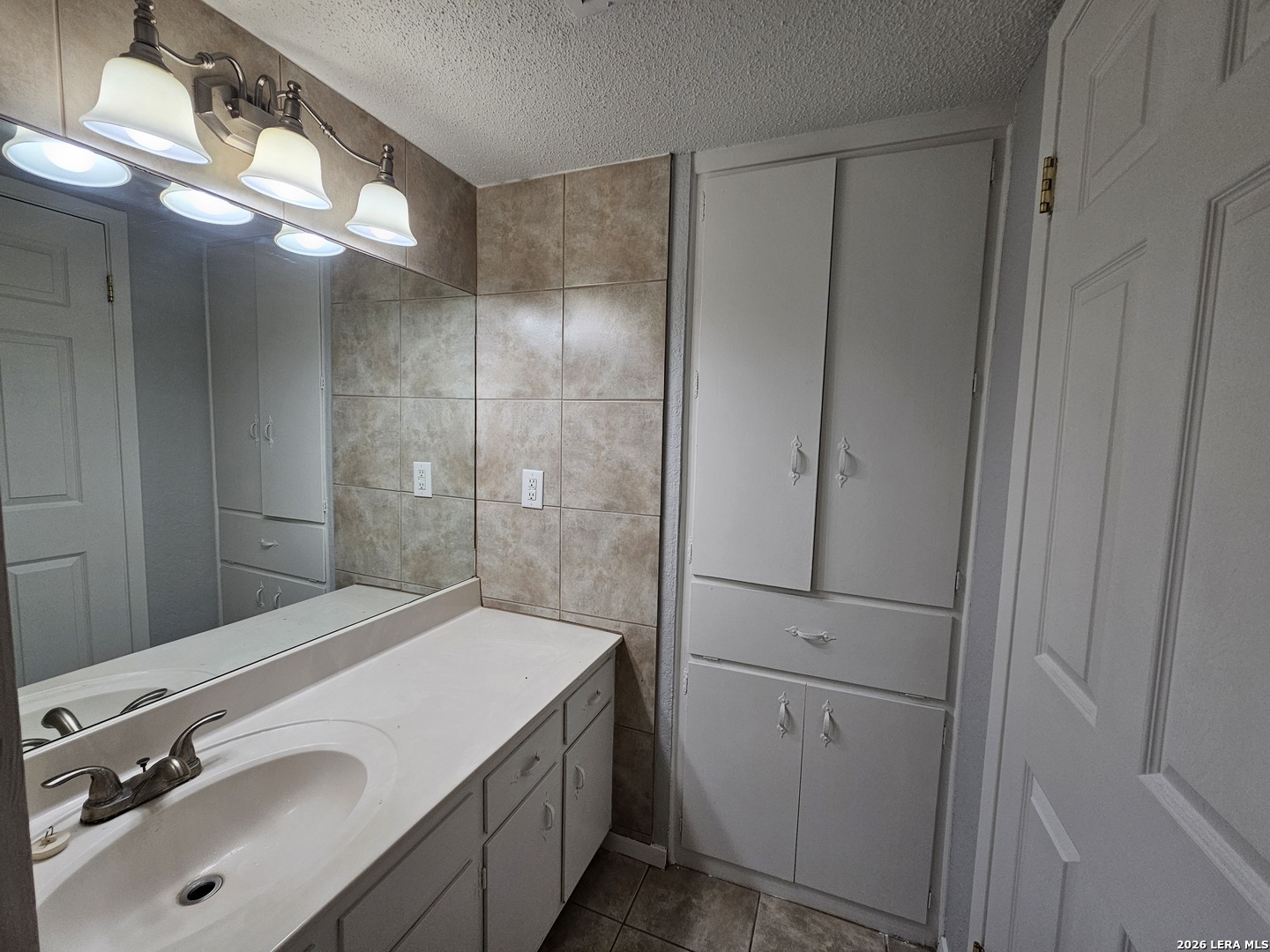 9915 Powhatan Drive San Antonio TX 78230