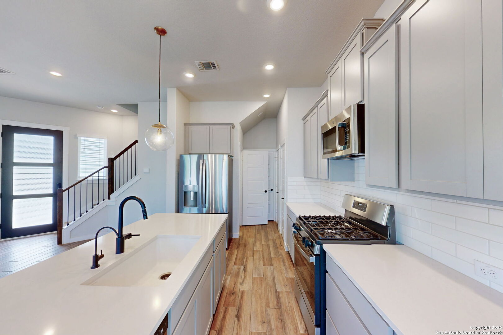 5843 Whitby Road San Antonio TX 78240