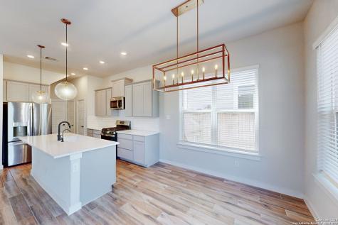5843 Whitby Road San Antonio TX 78240