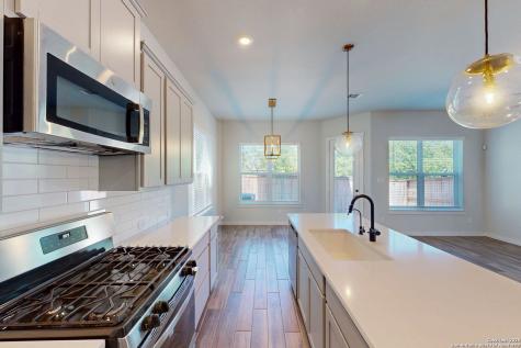 5843 Whitby Road San Antonio TX 78240