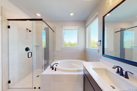 5843 Whitby Road San Antonio TX 78240