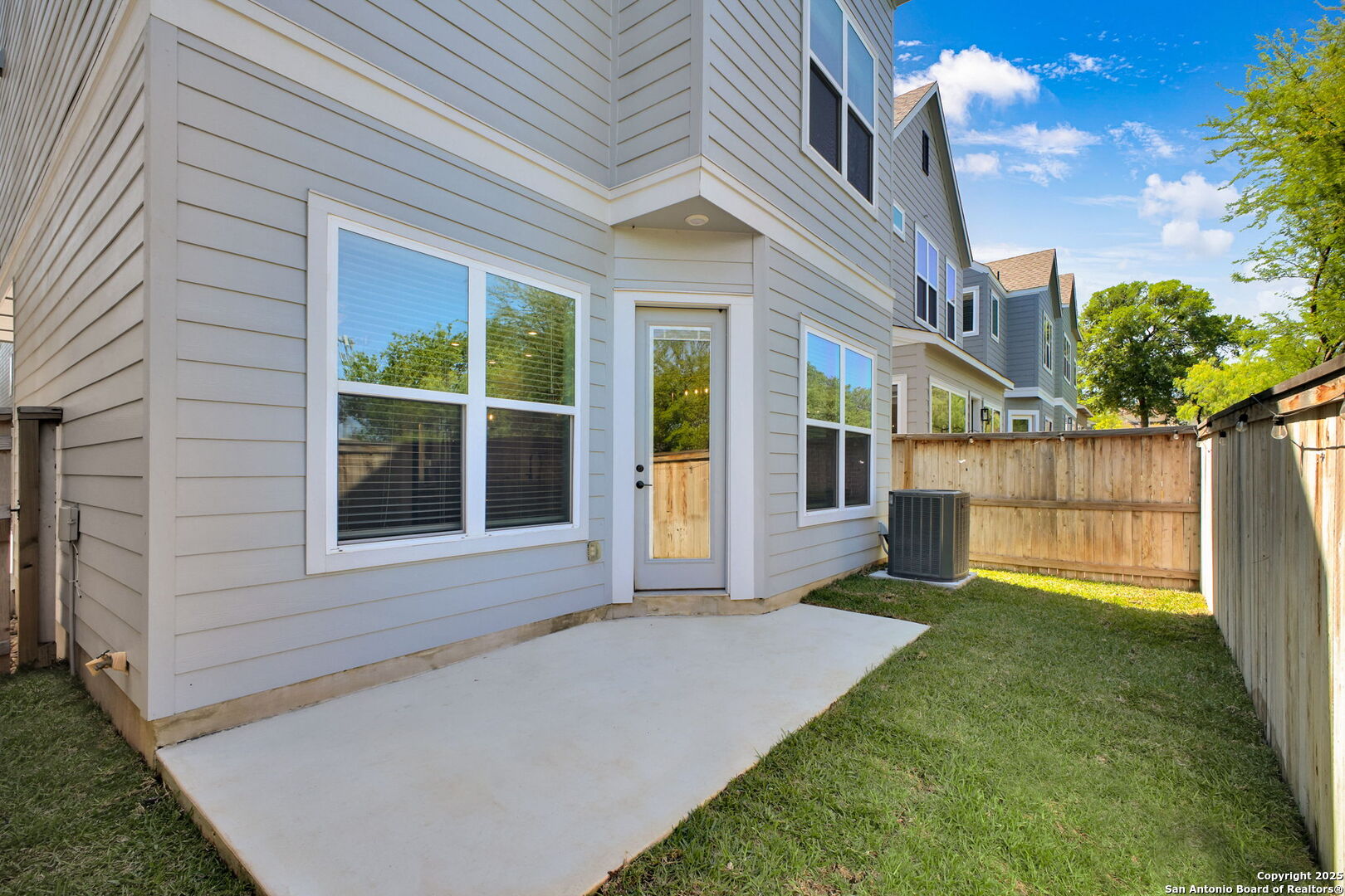 5843 Whitby Road San Antonio TX 78240