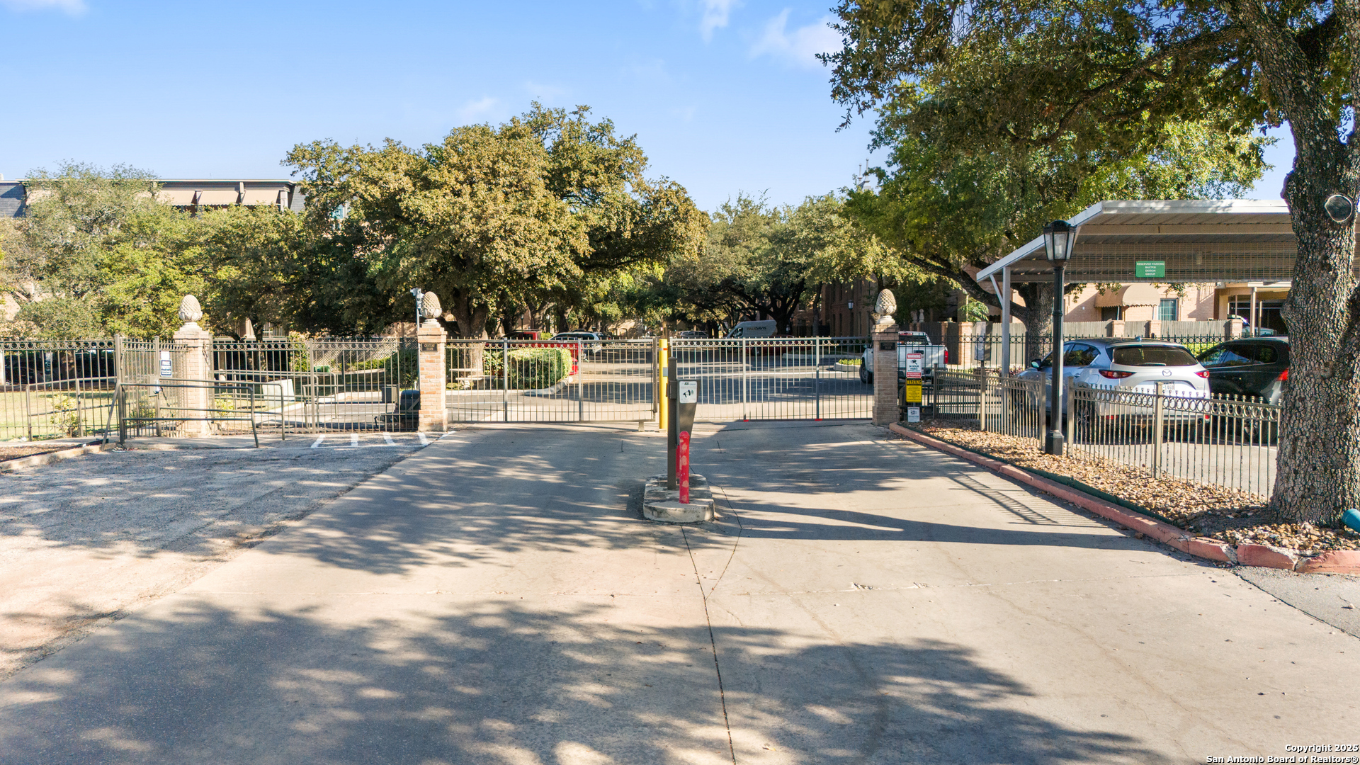 7707 Broadway San Antonio TX 78209