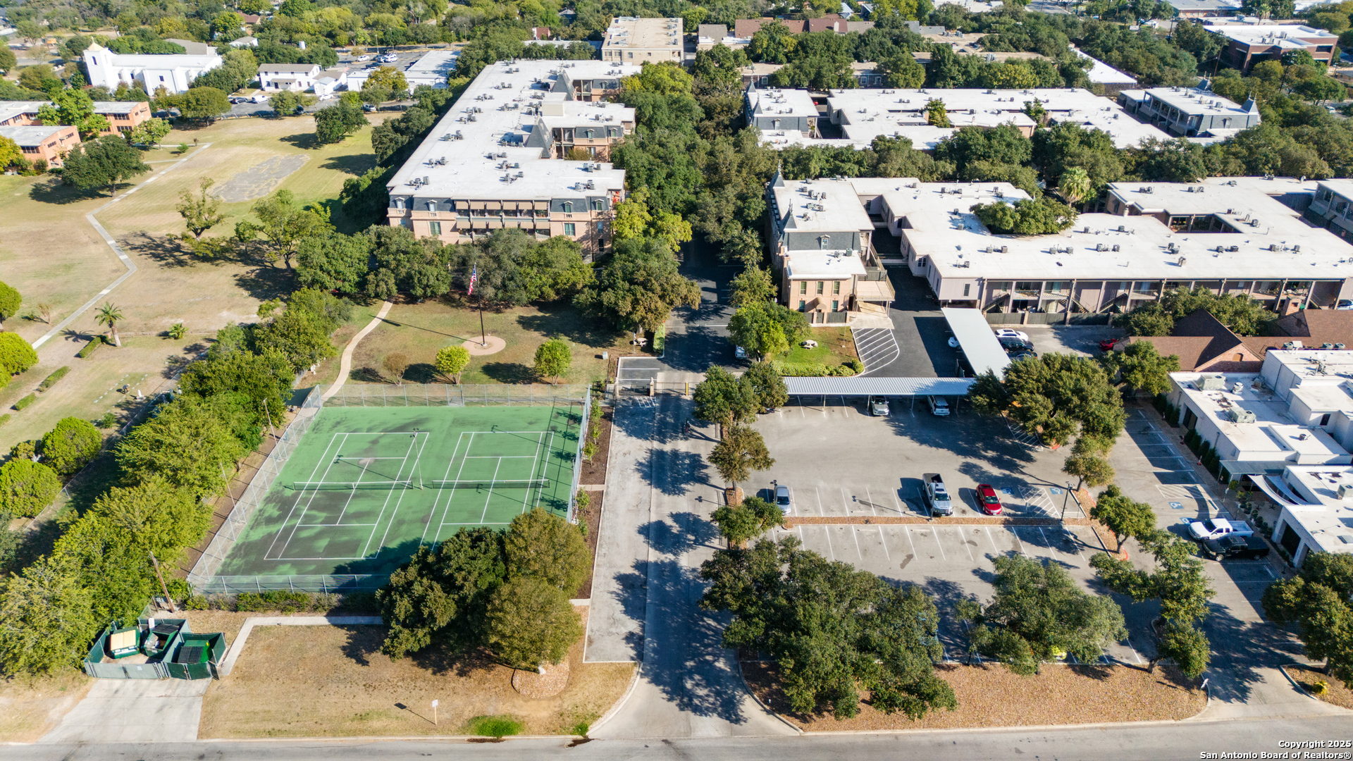 7707 Broadway San Antonio TX 78209