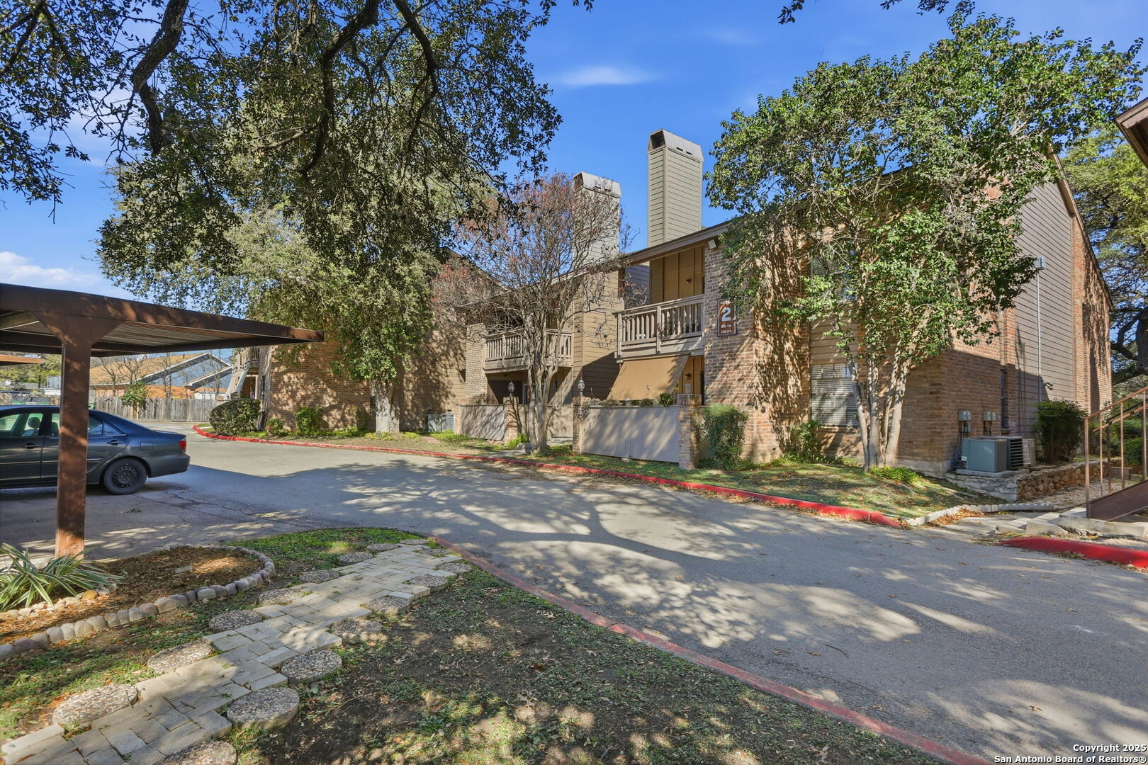 2935 Nacogdoches San Antonio TX 78217