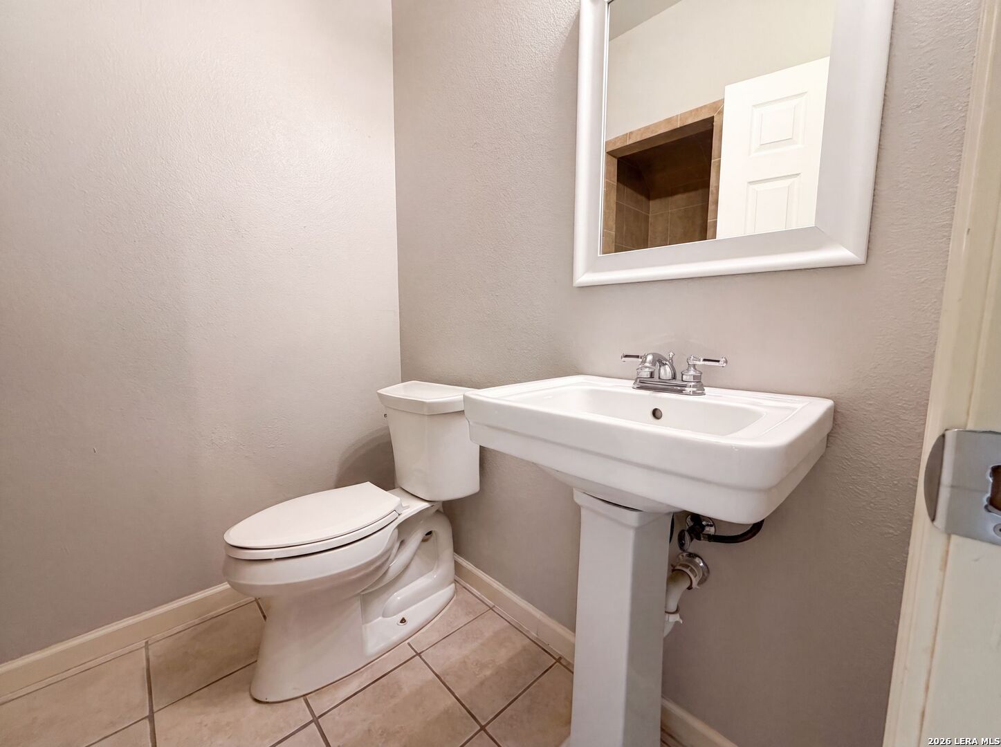 40 Chapel Hill Circle San Antonio TX 78240