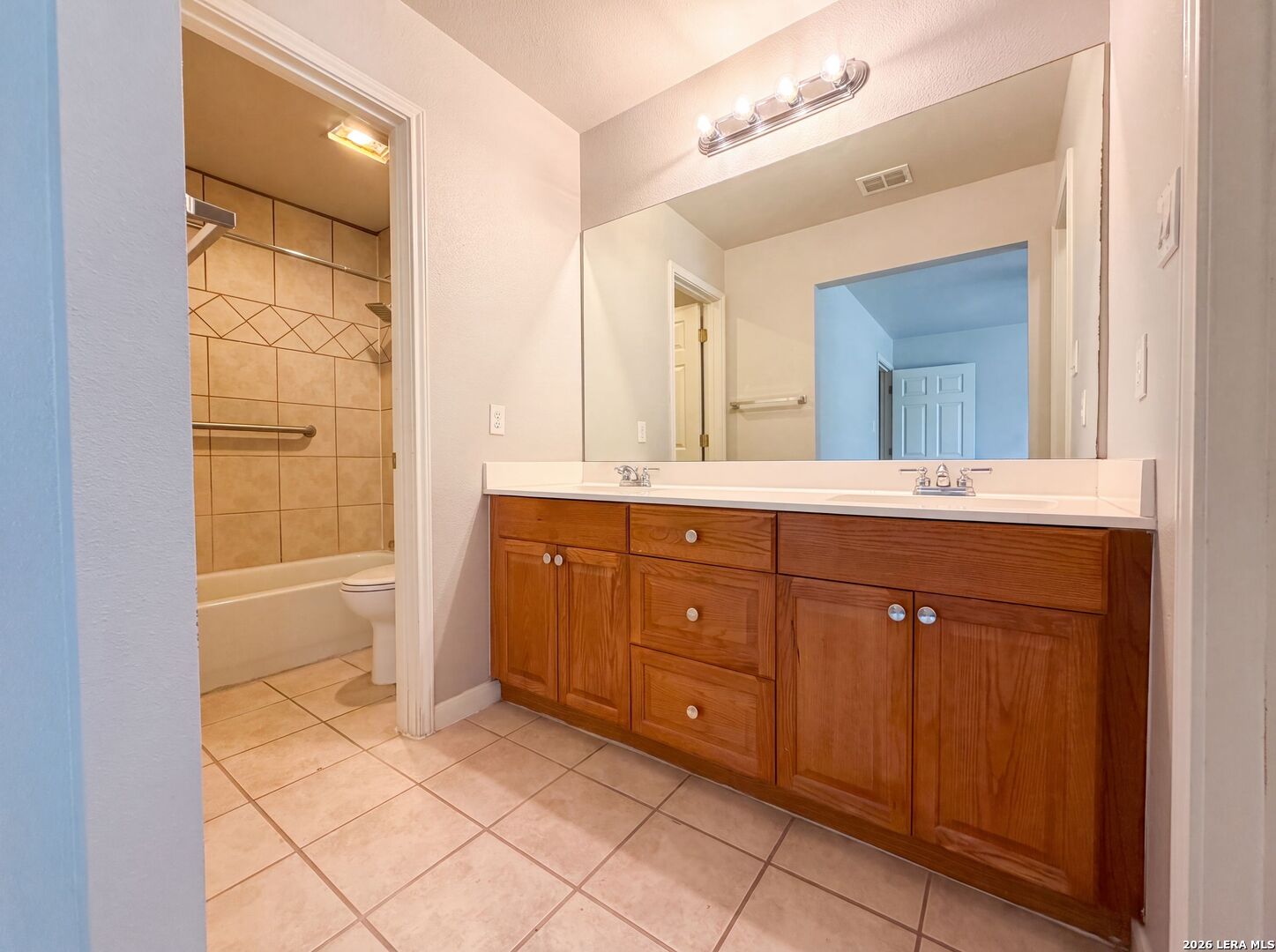 40 Chapel Hill Circle San Antonio TX 78240