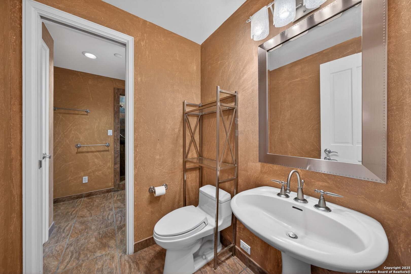 200 Patterson San Antonio TX 78209