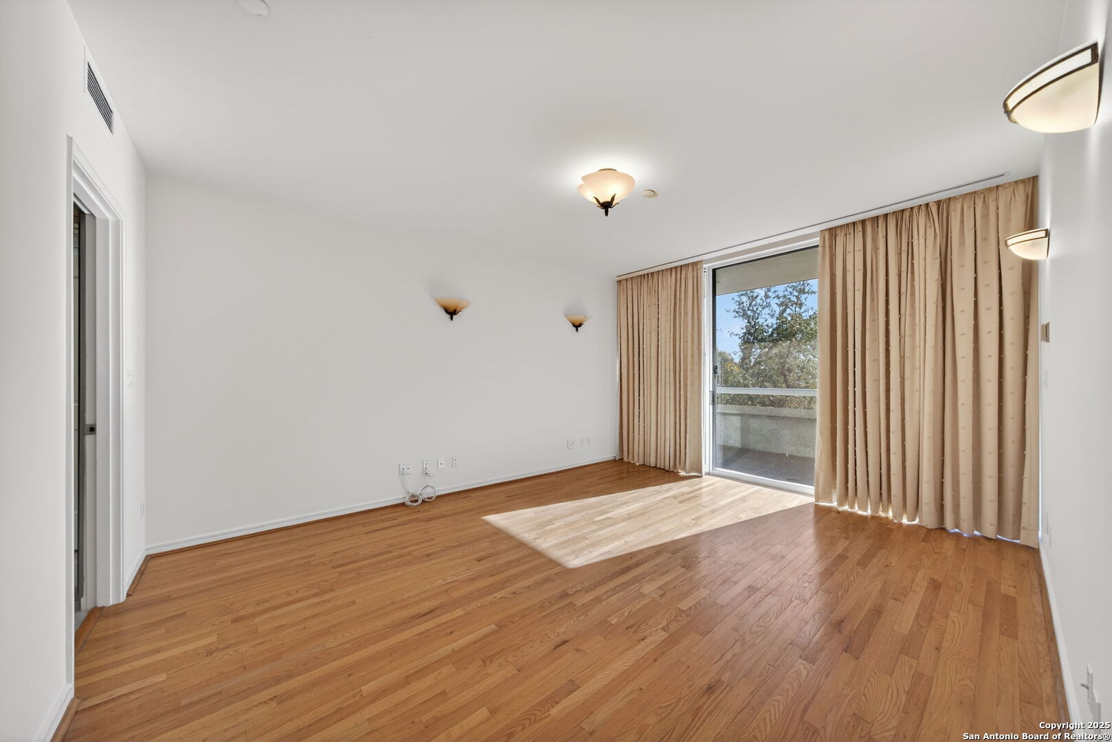200 Patterson San Antonio TX 78209