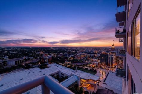 610 E Market Street San Antonio TX 78205