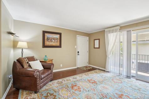 100 Lorenz San Antonio TX 78209
