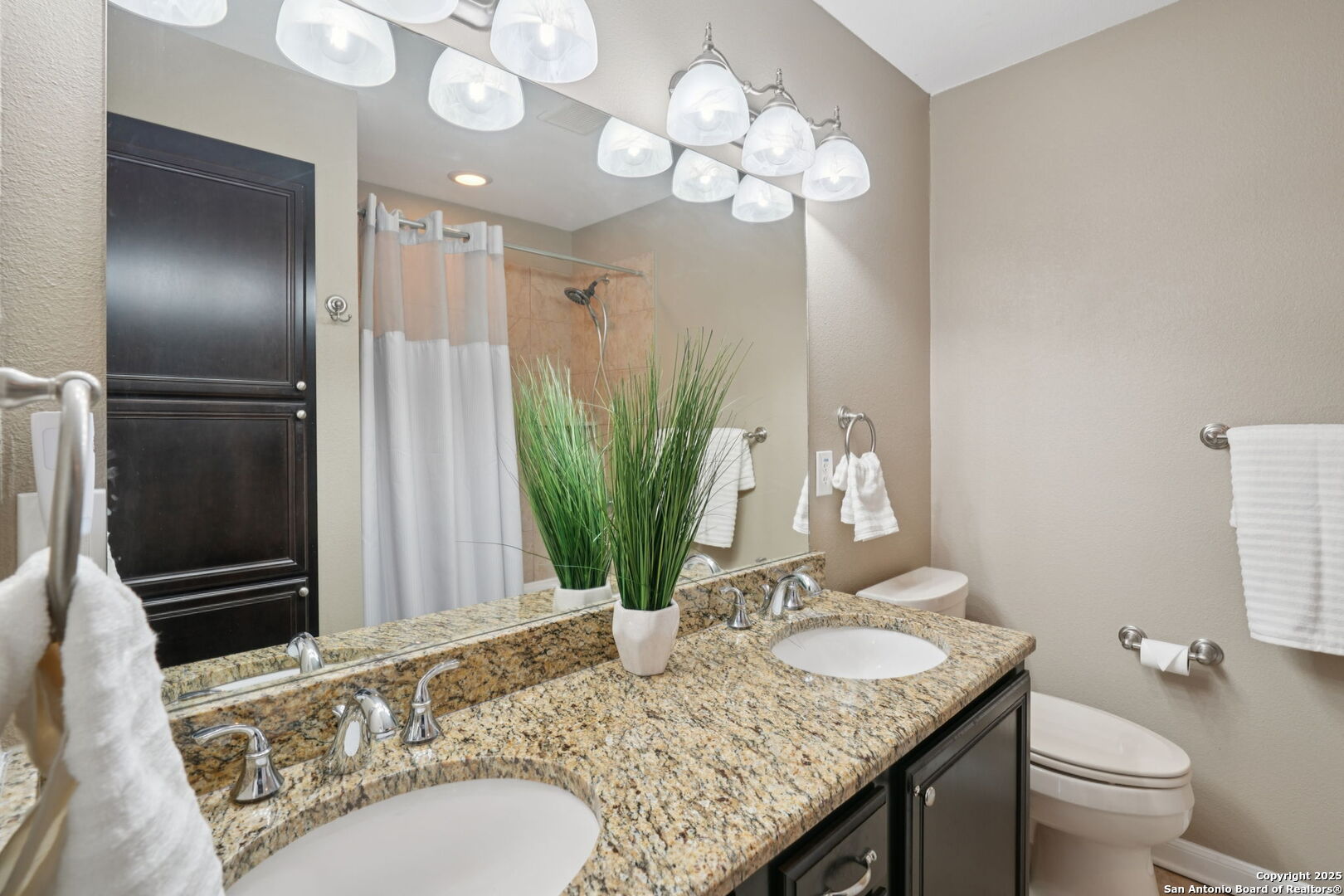 100 Lorenz San Antonio TX 78209
