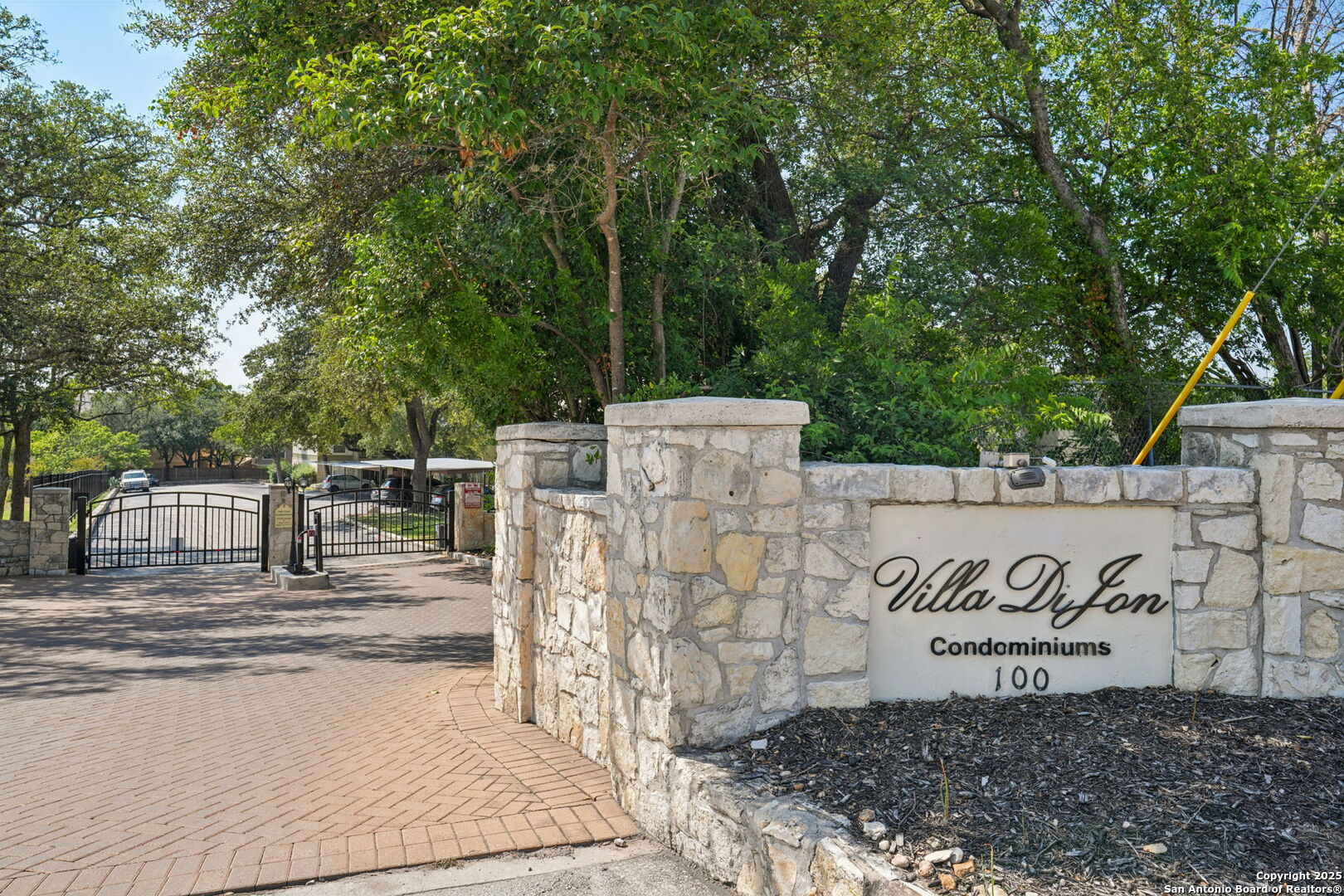 100 Lorenz San Antonio TX 78209