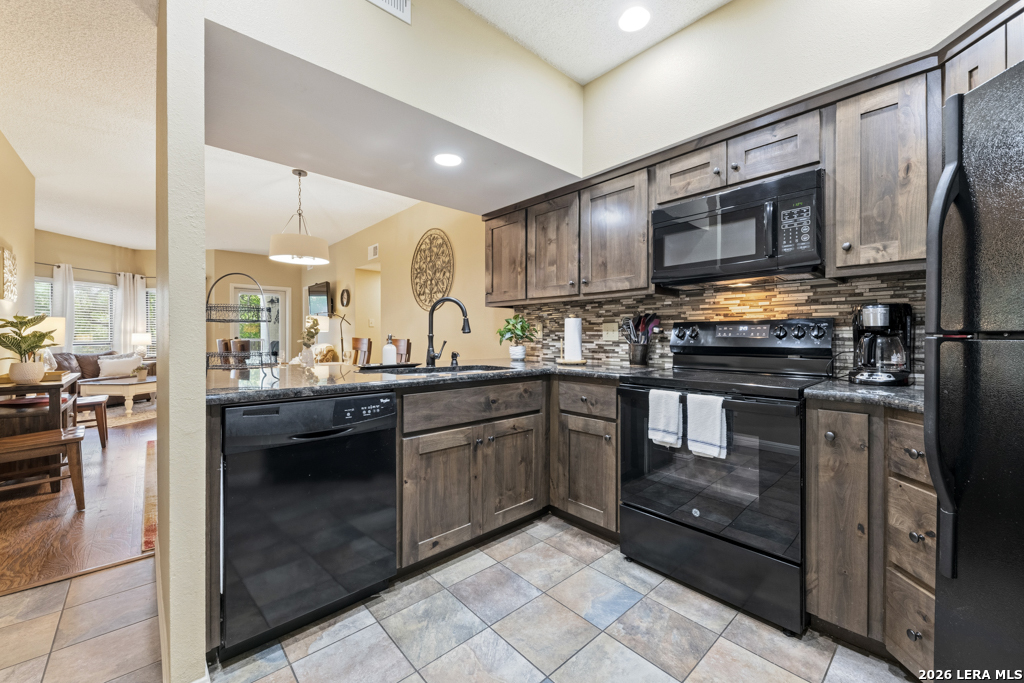 401 W Lincoln Street New Braunfels TX 78130